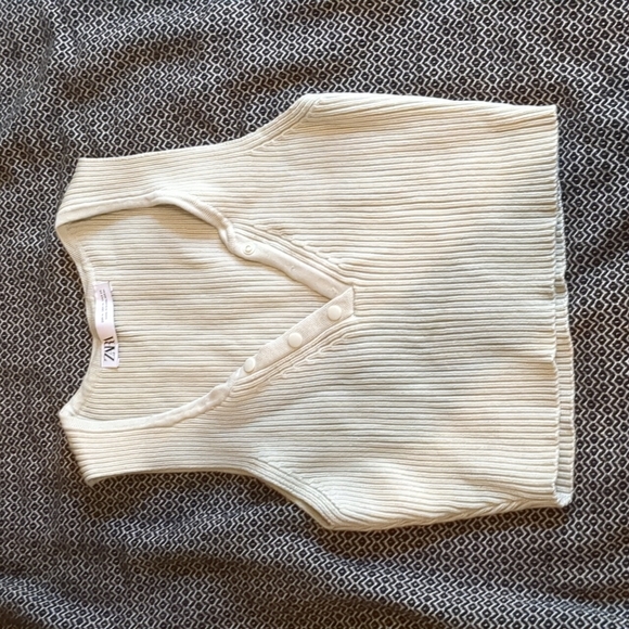 Zara Tops - 2/$12 Zara | cropped knit top